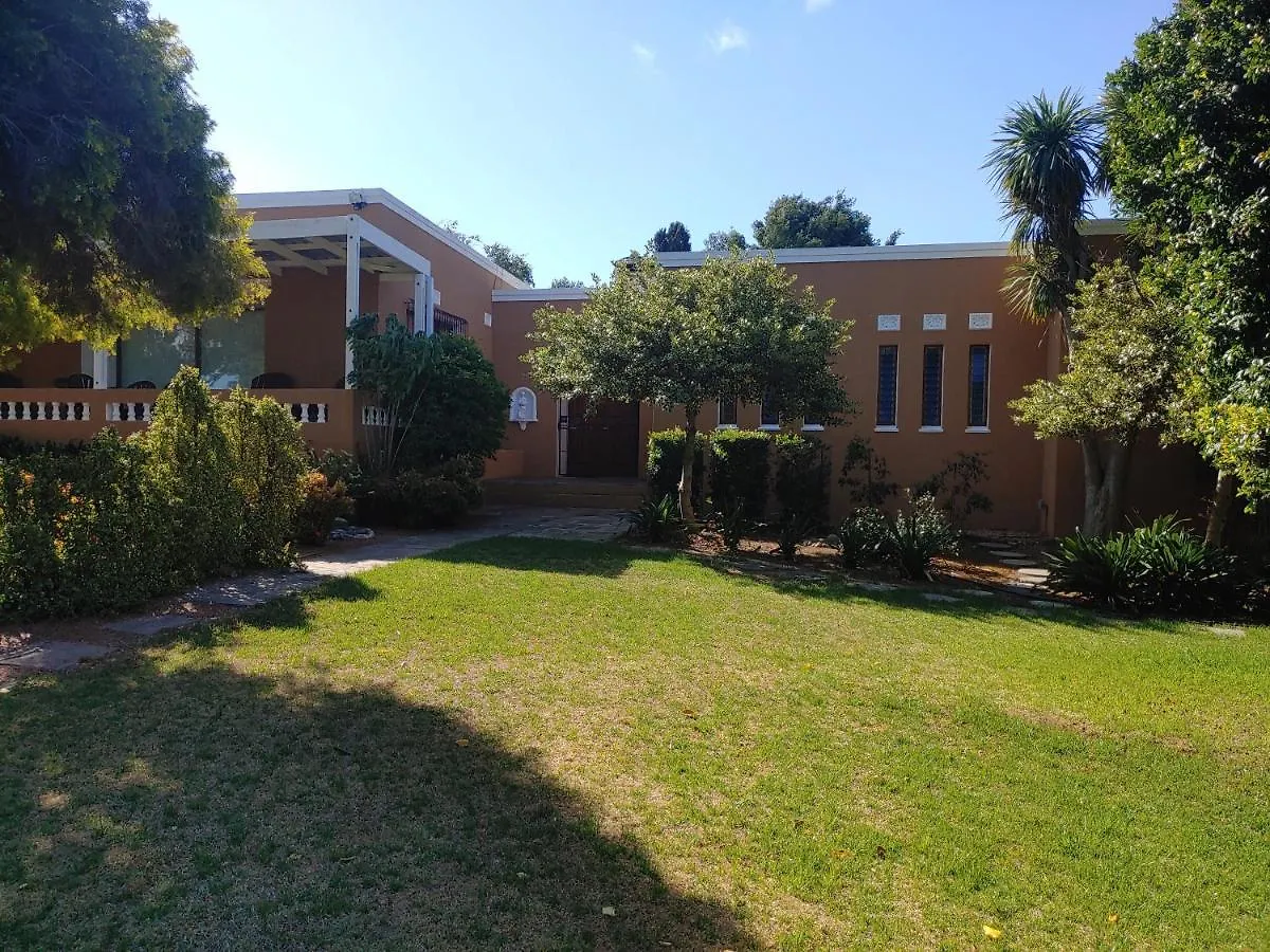 Terra Nova Accommodation - Unit Esme Cape Town 0*,