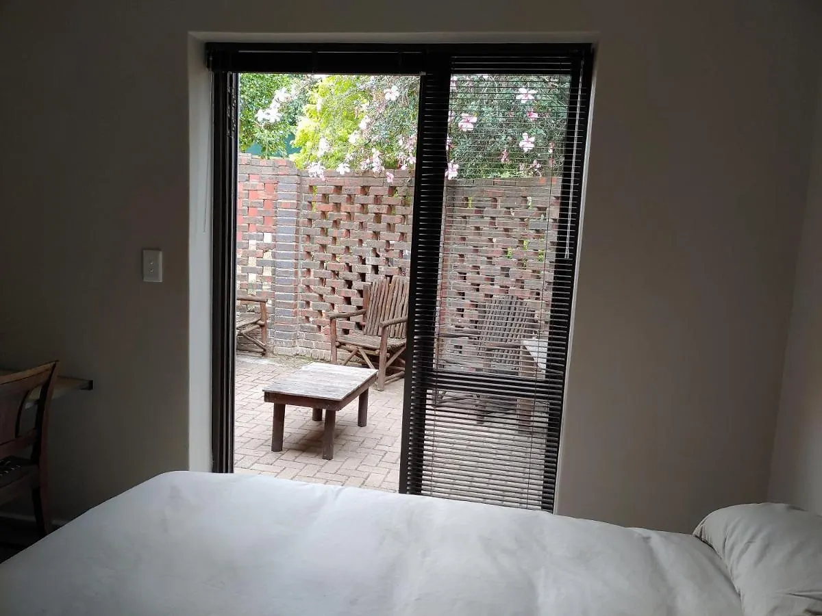 Terra Nova Accommodation - Unit Esme Cape Town